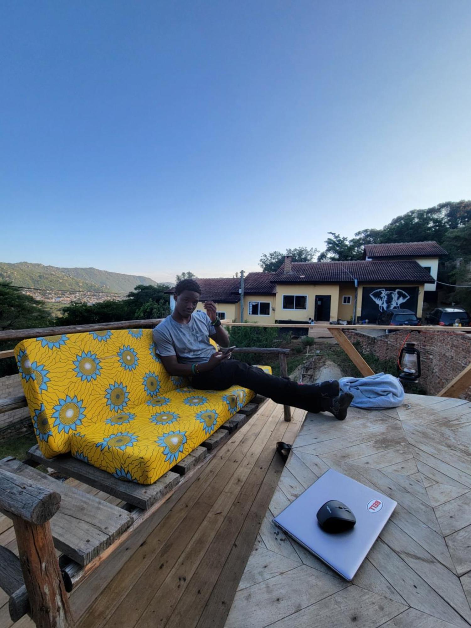 Safari Junction Backpackers Hostel อิริงกา ภายนอก รูปภาพ