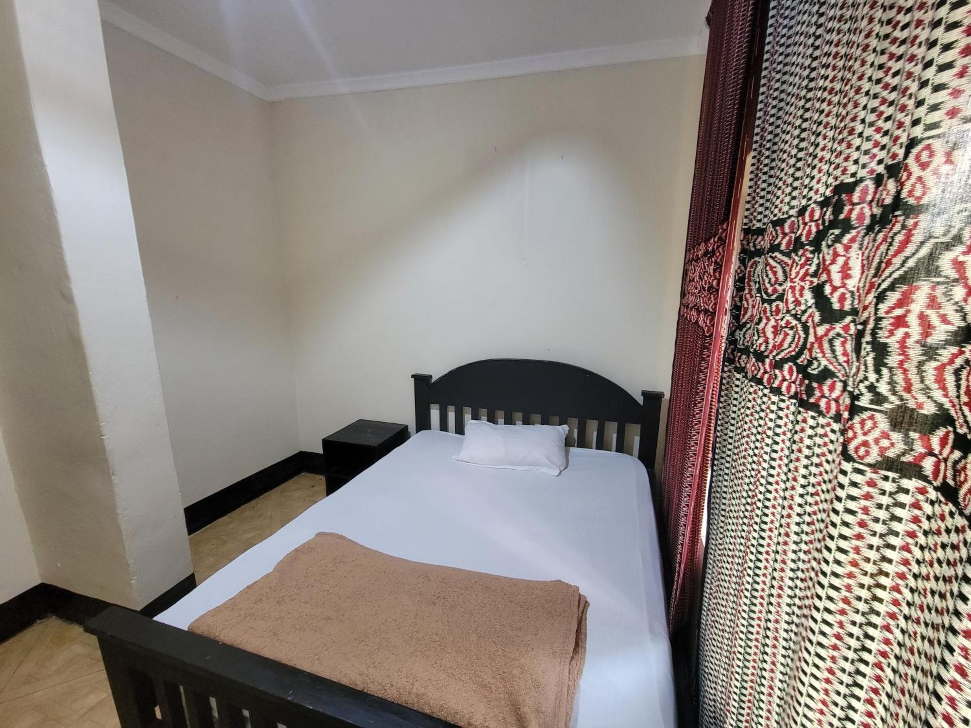 Safari Junction Backpackers Hostel อิริงกา ภายนอก รูปภาพ