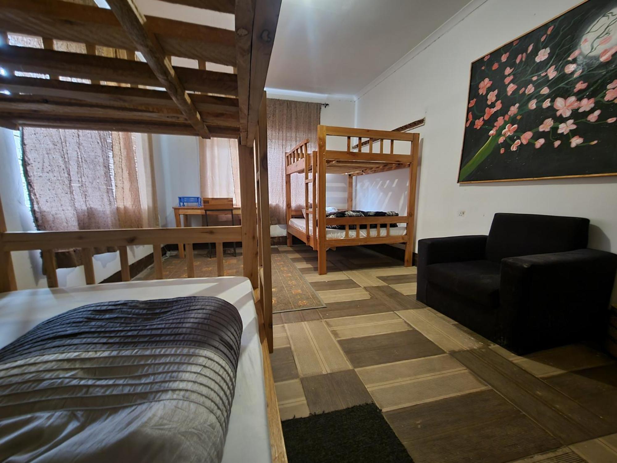 Safari Junction Backpackers Hostel อิริงกา ภายนอก รูปภาพ