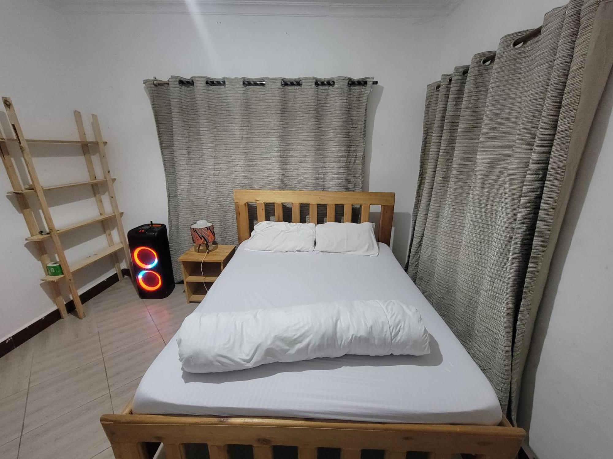 Safari Junction Backpackers Hostel อิริงกา ภายนอก รูปภาพ
