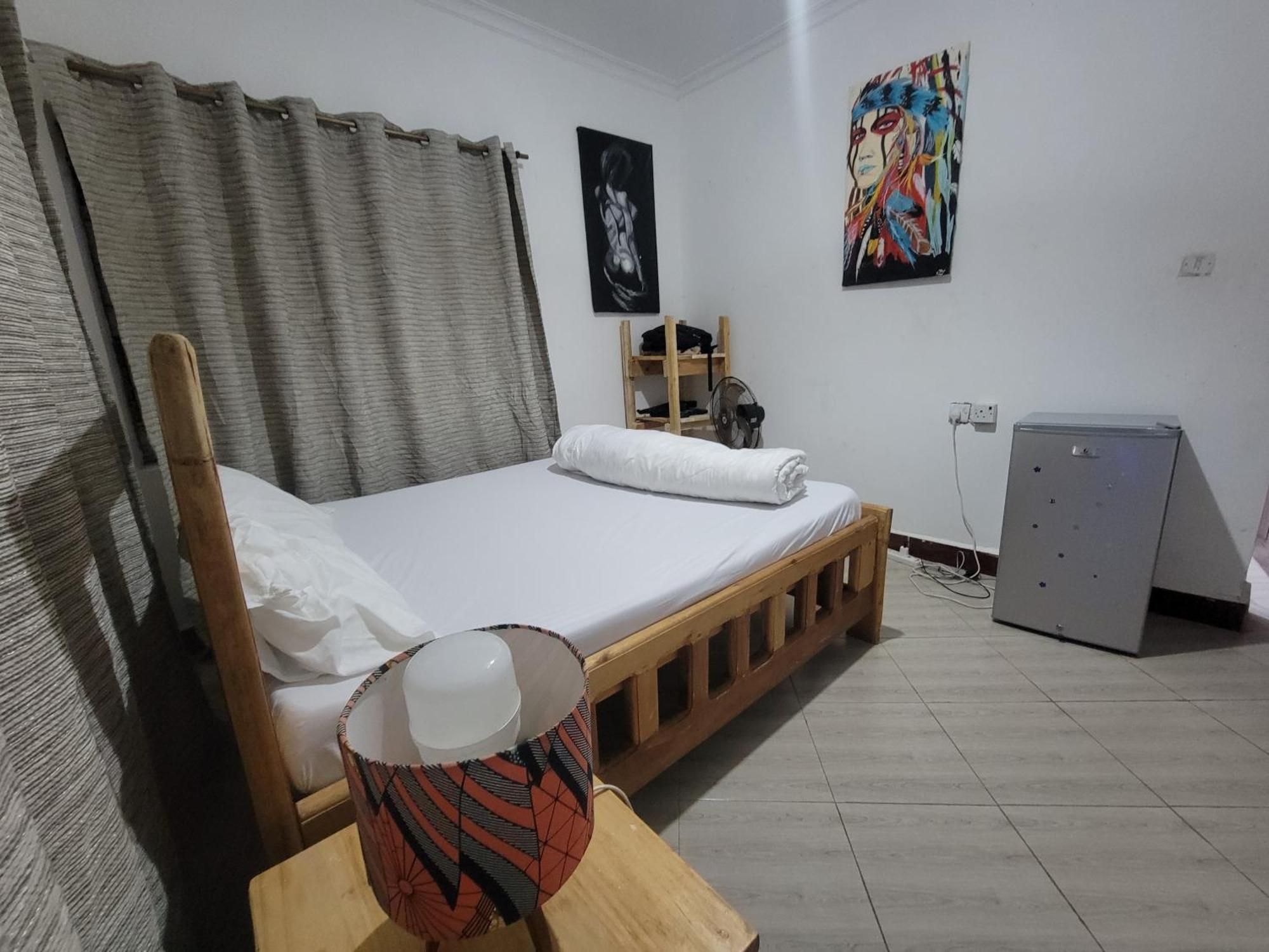Safari Junction Backpackers Hostel อิริงกา ภายนอก รูปภาพ